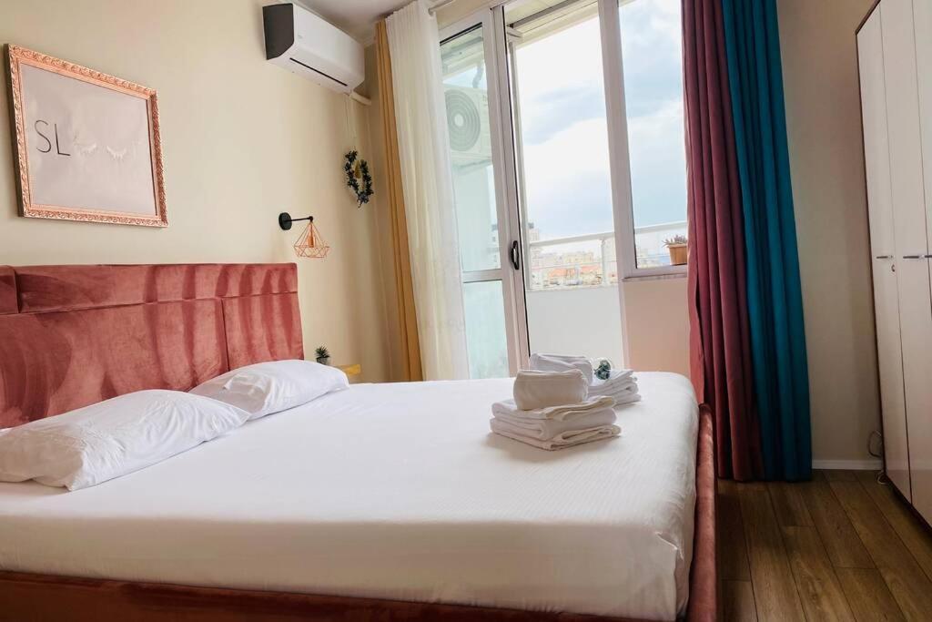 Sunlit House Center Apartment Tirana